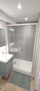 Gallery image of L'Opaline - Studio face mer in Wimereux +8 photos