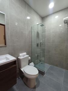 Koupelna v ubytování Hotel Puerto Limón CR