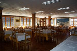 Restaurace v ubytování Hostal La Cabanya