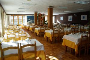Restaurace v ubytování Hostal La Cabanya