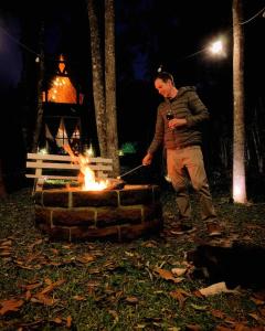 Galeriebild der Unterkunft Chalé com Hidro, Lareira, cavalo, piscina, trilha in Bento Gonçalves
