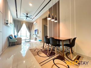 Istumisnurk majutusasutuses New Listing Klang with Netflix Wifi Swimming Pool View