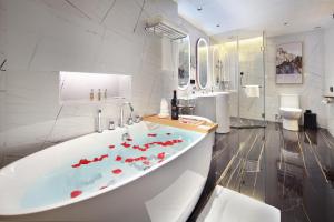 Bagno di 桂林桂花树下酒店 Guilin Osmanthus Tree Resort