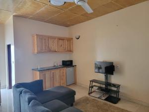 Η κουζίνα ή μικρή κουζίνα στο Touray holiday rental