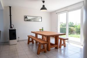 Galeriebild der Unterkunft Maison 4 Chambres in La Veuve + 13 Fotos