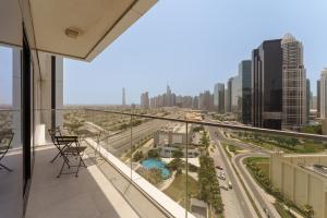 Gallery image of Maison Privee - Tranquil Apt with Mesmerizing Views cls to Marina in Dubai +20 photos