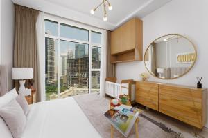 두바이에 위치한 Maison Privee - Tranquil Apt with Mesmerizing Views cls to Marina에서 갤러리에 업로드한 사진