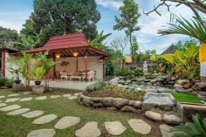 Zahrada ubytování Junna House Ubud by Prasi