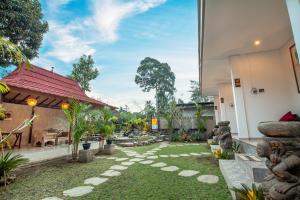 Zahrada ubytování Junna House Ubud by Prasi