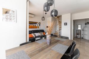 Fotografia z galérie ubytovania 3 bedroom apartment with private rooftop terrace v destinácii Nerja