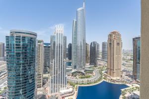 Bilde i galleriet til Mesmerizing studio sleeps 2 in Dubai JLT i Dubai