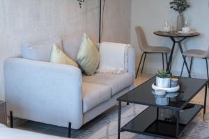 Bilde i galleriet til Mesmerizing studio sleeps 2 in Dubai JLT i Dubai