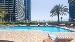 ภาพในคลังภาพของ Eye-captivating studio sleeps 2 in JLT ในดูไบ
