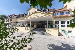 Exteriér nebo vchod ubytování Hotel Dirsch Wellness & Spa Resort