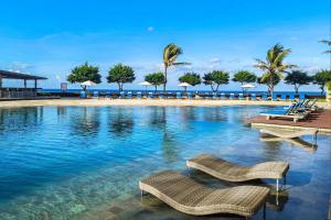 Bazén v ubytování Wyndham Tamansari Jivva Resort Bali nebo v jeho okolí