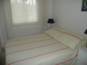 Postel nebo postele na pokoji v ubytování Beach bungalow - Casa Chica by Lanzarote Leisure Villas