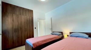 Ένα ή περισσότερα κρεβάτια σε δωμάτιο στο Holiday Home Silenzio +57 φωτογραφίες