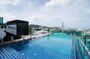 Gallery image of Mirage Express Patong Phuket Hotel in Patong Beach