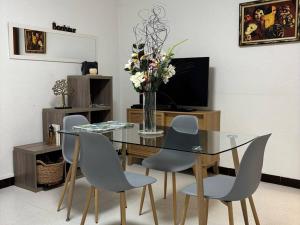 Fotografia z galérie ubytovania Appartement F2 avec Garage, Wifi et Climatisation - 2 Balcons, Animaux Bienvenus - FR-1-703-130 v destinácii Amélie-les-Bains-Palalda