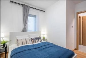 2Br & 2Balcony apartment by NW 1082 Budapest, Kisfaludy utca 23-25 kép - 2