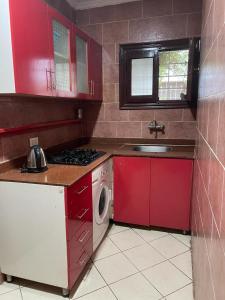 Kuchyň nebo kuchyňský kout v ubytování Delta Sharm Chalets
