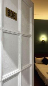 Voodi või voodid majutusasutuse Minerva Grand Hostel Cairo toas