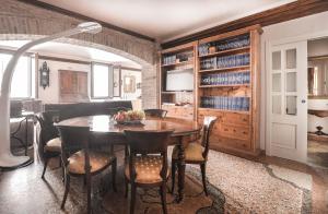 A seating area at UR-NEST Guerrazzi