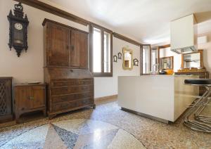 A kitchen or kitchenette at UR-NEST Guerrazzi