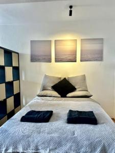 Posteľ alebo postele v izbe v ubytovaní Historical City Center apartment