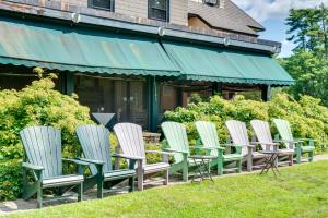 Zahrada ubytování M and M Mountain Retreat in North Conway!
