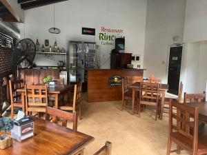 Lounge atau bar di Hotel Playa Caribe