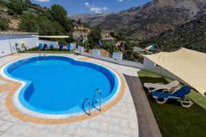 Bazén v ubytovaní Hotel La Fragua II alebo v jeho blízkosti