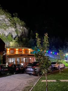 Budynek, w którym mieści się hotel