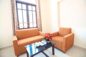 Posezení v ubytování Hùng Phong Hotel - Near Dalat Market