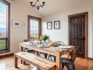 Φωτογραφία από το άλμπουμ του Grand View - Targhee Ski Resort, Jackson, Hot Tub σε Tetonia