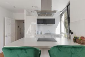 Nhà bếp/bếp nhỏ tại Central Town Centre Gatwick Free Parking