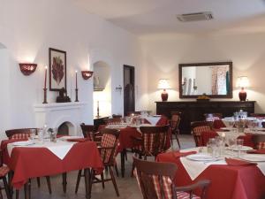 En restaurant eller et andet spisested på Golf Club Metaponto