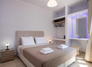 Postel nebo postele na pokoji v ubytování Labyrinth Hotel