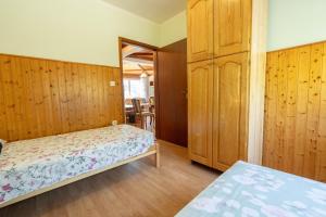 Apartmaji Loreta客房内的一张或多张床位