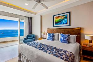 Ένα ή περισσότερα κρεβάτια σε δωμάτιο στο Blue Horizon 804 @ Residences +42 φωτογραφίες