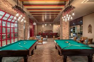 Biliár nebo kulečník v ubytování Sunis Efes Royal Palace Resort & Spa
