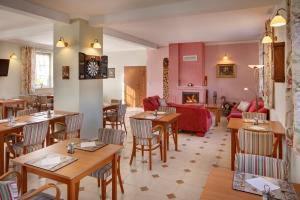 Posezení v ubytování Hotel Kolonie