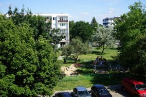 Vonkajšia záhrada v ubytovaní Przytulny apartament na Brzasku