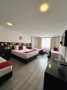 Postel nebo postele na pokoji v ubytování AW Hotel Ariston