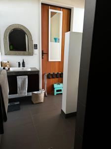 Ένα μπάνιο στο Studio with a View