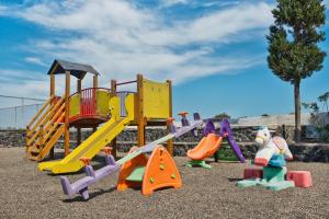 Area giochi per bambini di Makarios Hotel