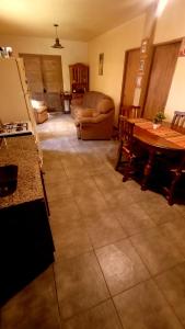 Η κουζίνα ή μικρή κουζίνα στο Habitacion individual con baño compartido