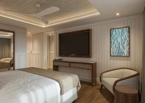 TV o dispositivi per l'intrattenimento presso Secrets Saint Lucia Resort & Spa - All Inclusive