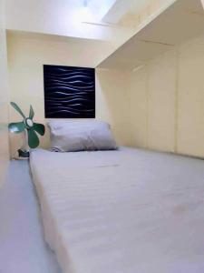 Katil atau katil-katil dalam bilik di RDC- Baclaran Transient Capsule