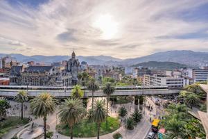 منظر الجبل العام أو منظر الجبل من الفندق